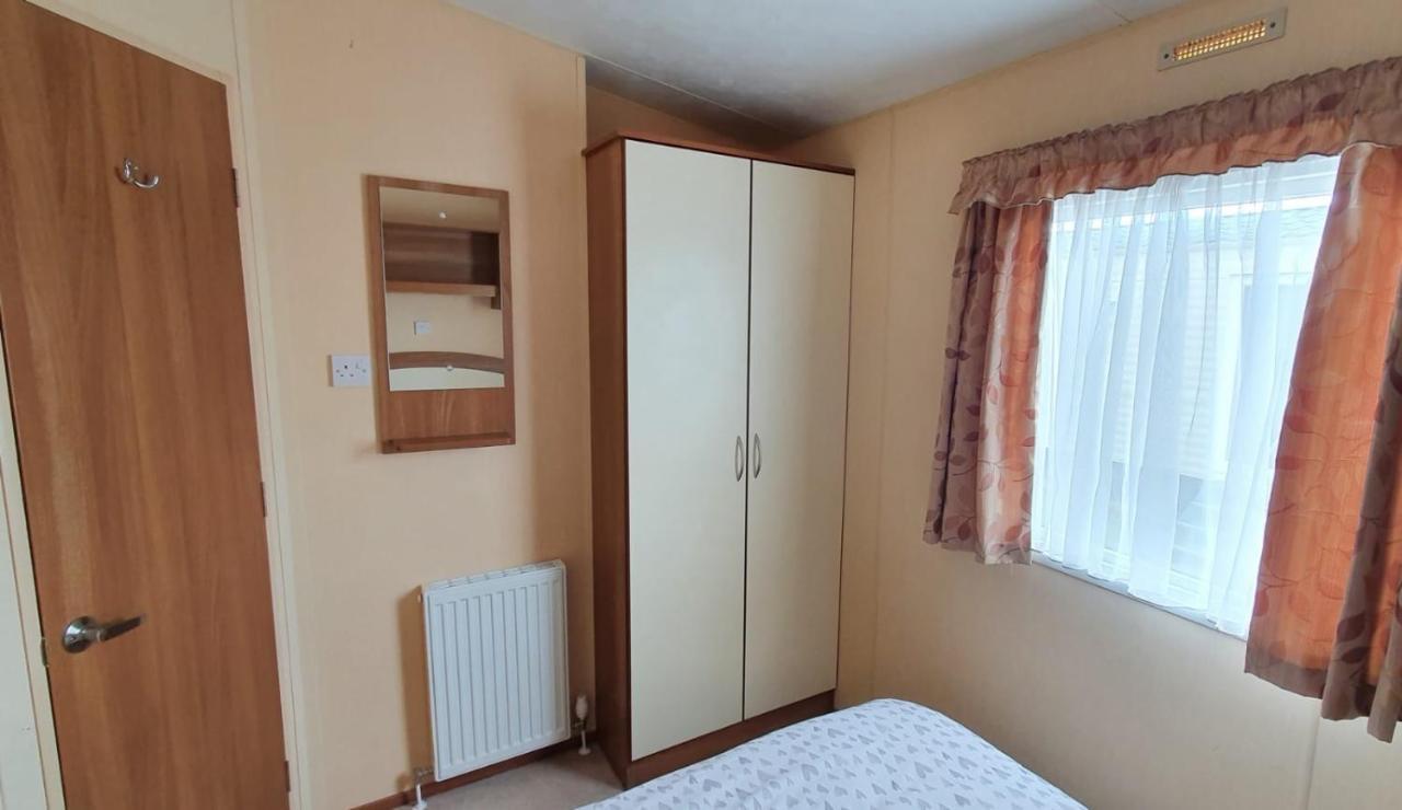 Hotel Olympic Holiday Caravan Selsey Exterior foto